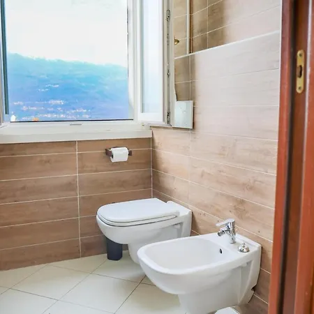 Angelo's Place By Design Appartamento Bellano
